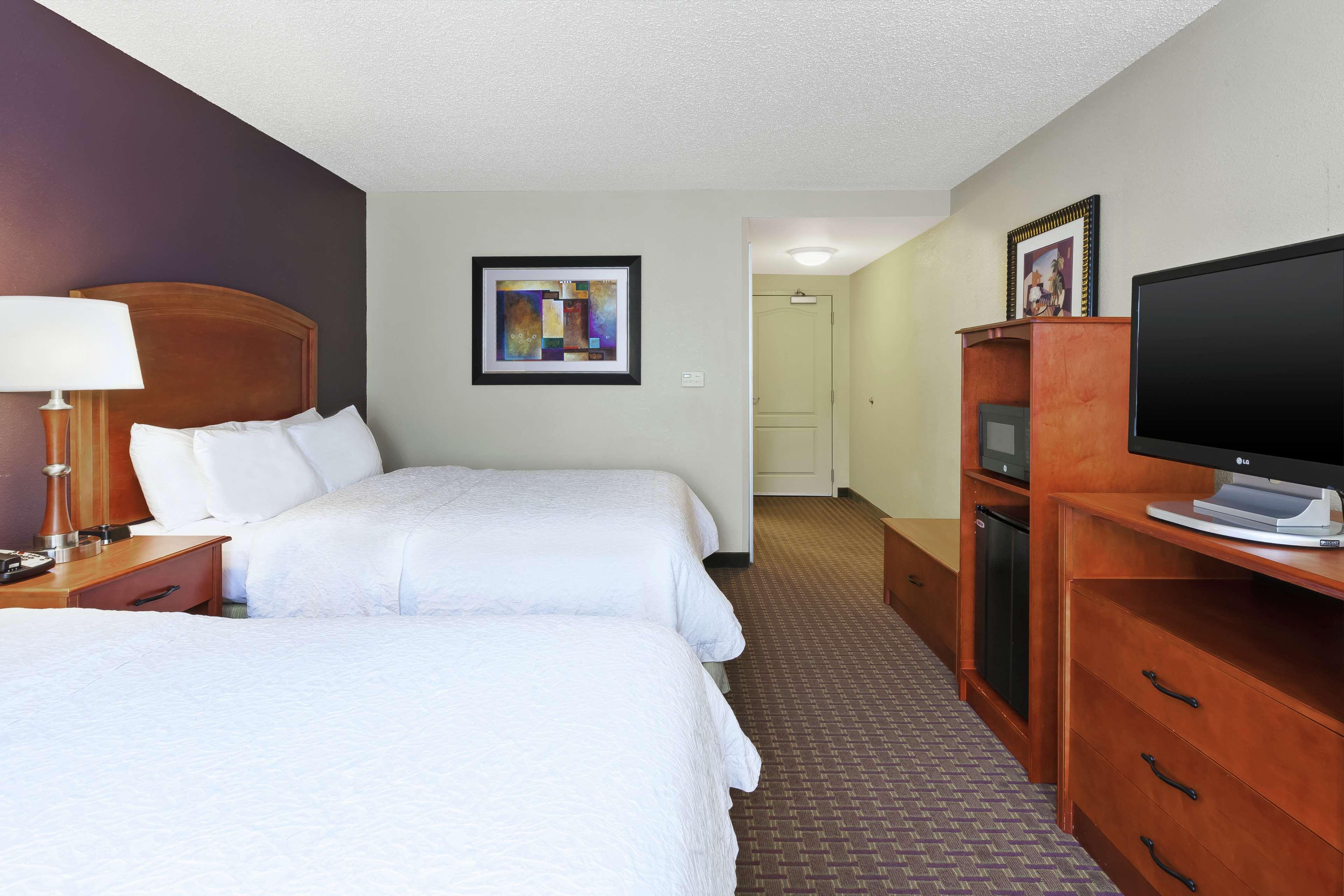Hampton Inn & Suites Grand Rapids-Airport 28Th St Cascade Eksteriør bilde