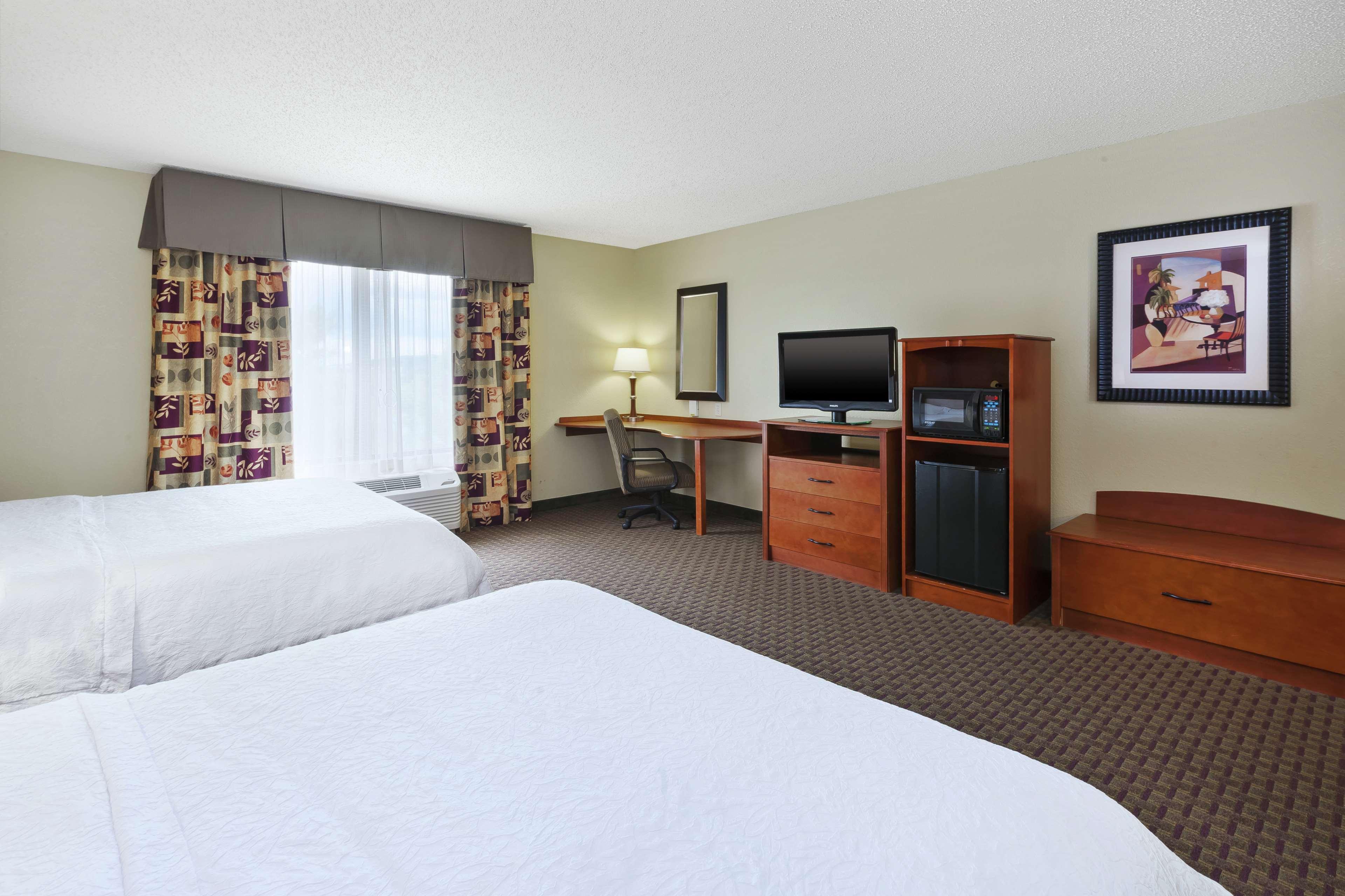 Hampton Inn & Suites Grand Rapids-Airport 28Th St Cascade Eksteriør bilde