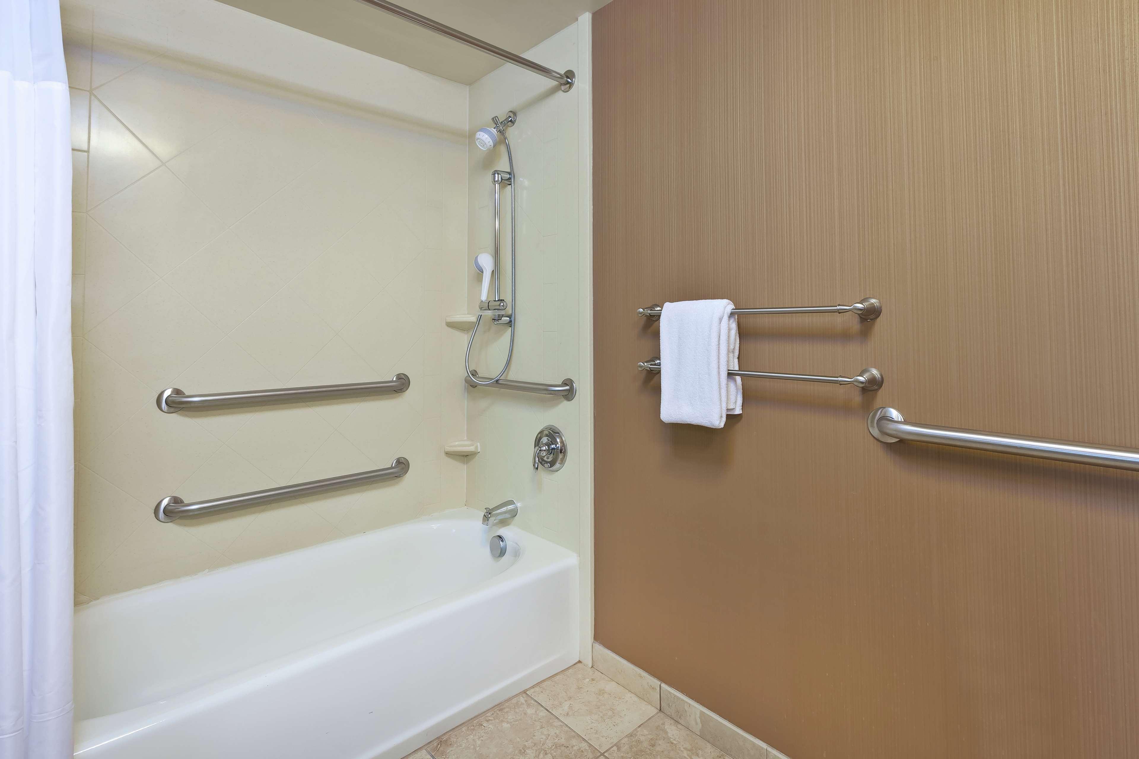 Hampton Inn & Suites Grand Rapids-Airport 28Th St Cascade Eksteriør bilde